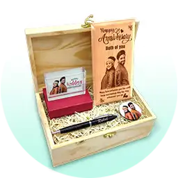 Anniversary gift hampers